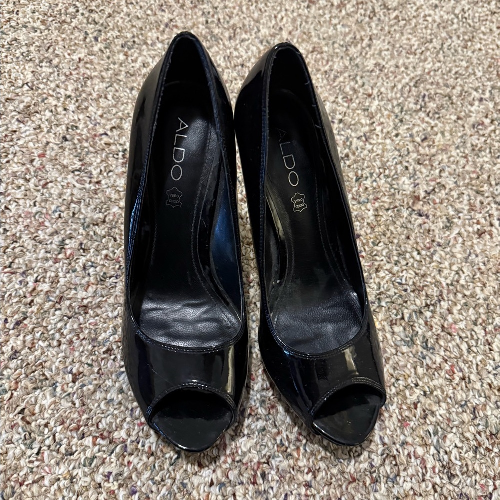 Aldo Glossy Black Peep Toe Heels